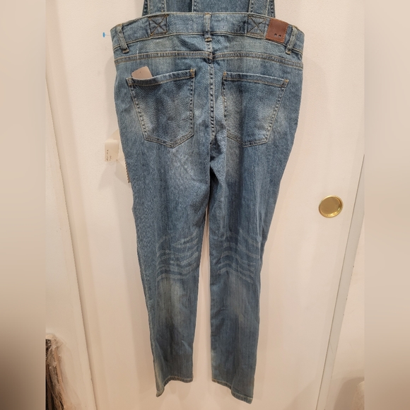 NWT Life In Progress Overalls Forever 21 Distressed Denim Size 27 - Picture 9 of 14